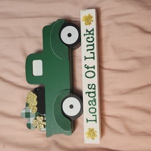 Wooden St Patty's Day Decor